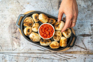 RECEPT: Najlepie dipy a omky na pizza tangle