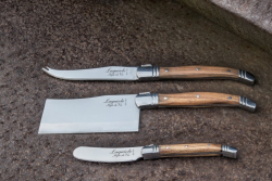 LAGUIOLE SDV-300947 Luxury - nože na syr 3 ks, rukoväť olivové drevo (1)